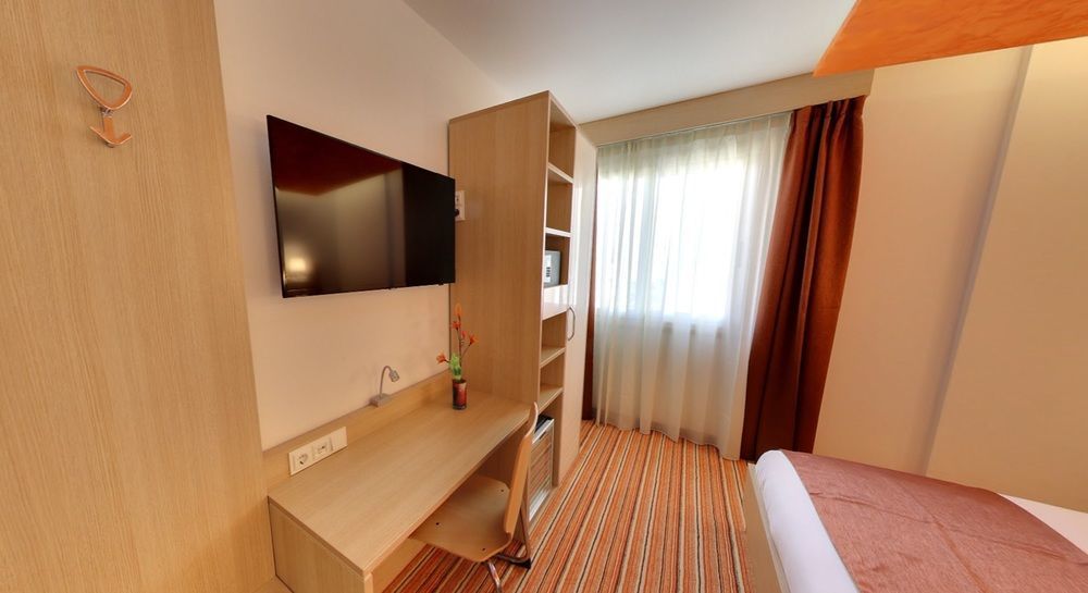 Algiers Hotel Hani מראה חיצוני תמונה