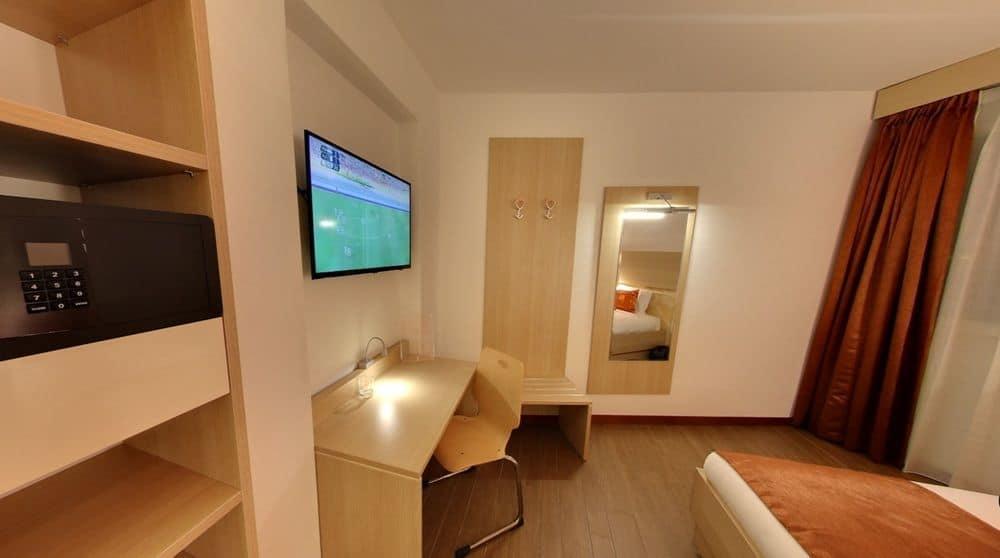 Algiers Hotel Hani מראה חיצוני תמונה
